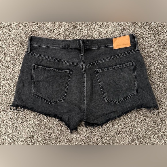 Citizens of Humanity Premium Annabelle Cut-Off Jean Short 100% Cotton Black - Picture 2 of 8